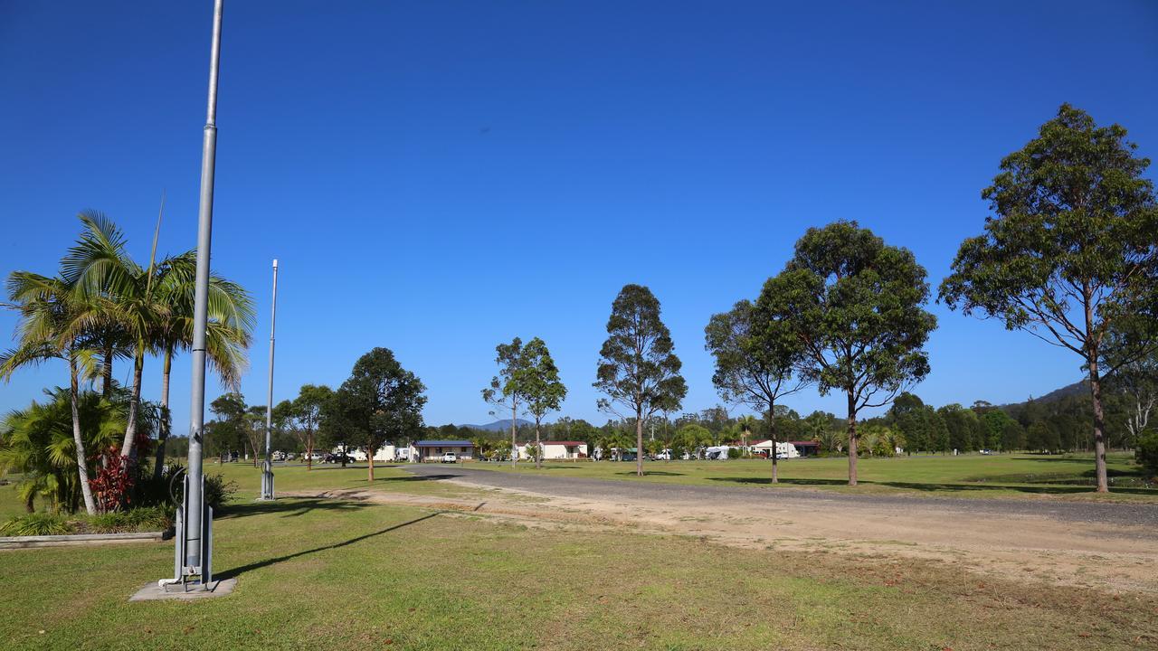 Stoney Park Holiday Park Telegraph Point ภายนอก รูปภาพ